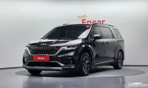 Kia Canival 9-Seater Signature 2023