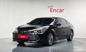 Toyota Avalon 2.5 Hybrid 2019
