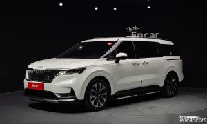Kia Canival 9-Seater Signature 2022