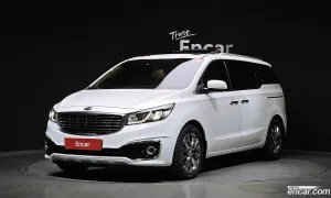 Kia Canival 9-seater Noblesse 2015