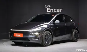 Tesla Model y RWD 2025
