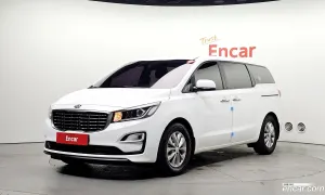Kia Canival 11-Seater Deluxe 2020