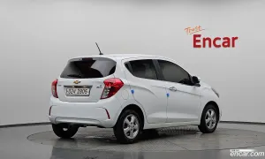Chevroletgmdaewoo Spark Plus LT 2017