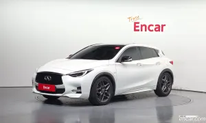 Infiniti Q30 2.0 Premium 2017