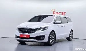 Kia Canival 9-seater Luxury 2017