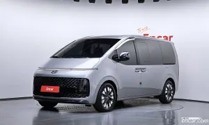 Hyundai Staria Prestige Lounge 9-Seater 2023