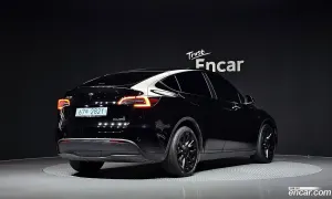 Tesla Model y Long Range AWD 2023