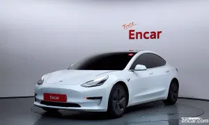 Tesla Model 3 Standard Range Plue RWD 2020