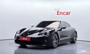 Porsche Taycan 4S 2021