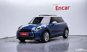 Mini Cooper Third Generation Classic Plus Launch Pack 2023