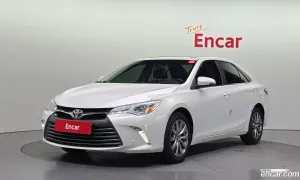Toyota Camry 2.5 XLE 2016