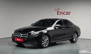 Mercedes-benz E-class E300 4MATIC Avnatgarde 2019