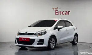 Kia Pride Luxury 5DR 1.6 GDI 2015