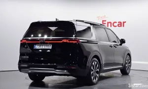 Kia Canival 9-Seater Signature 2022