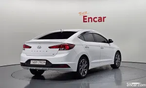 Hyundai Avante Smart Choice 1.6 2019