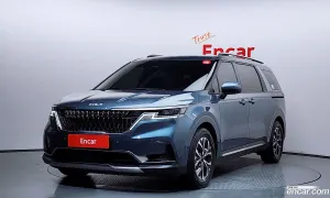 Kia Canival 9-Seater Noblesse 2023