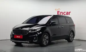 Kia Canival 9-Seater Luxury 2020
