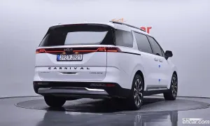 Kia Canival 7-Seater Signature 2020