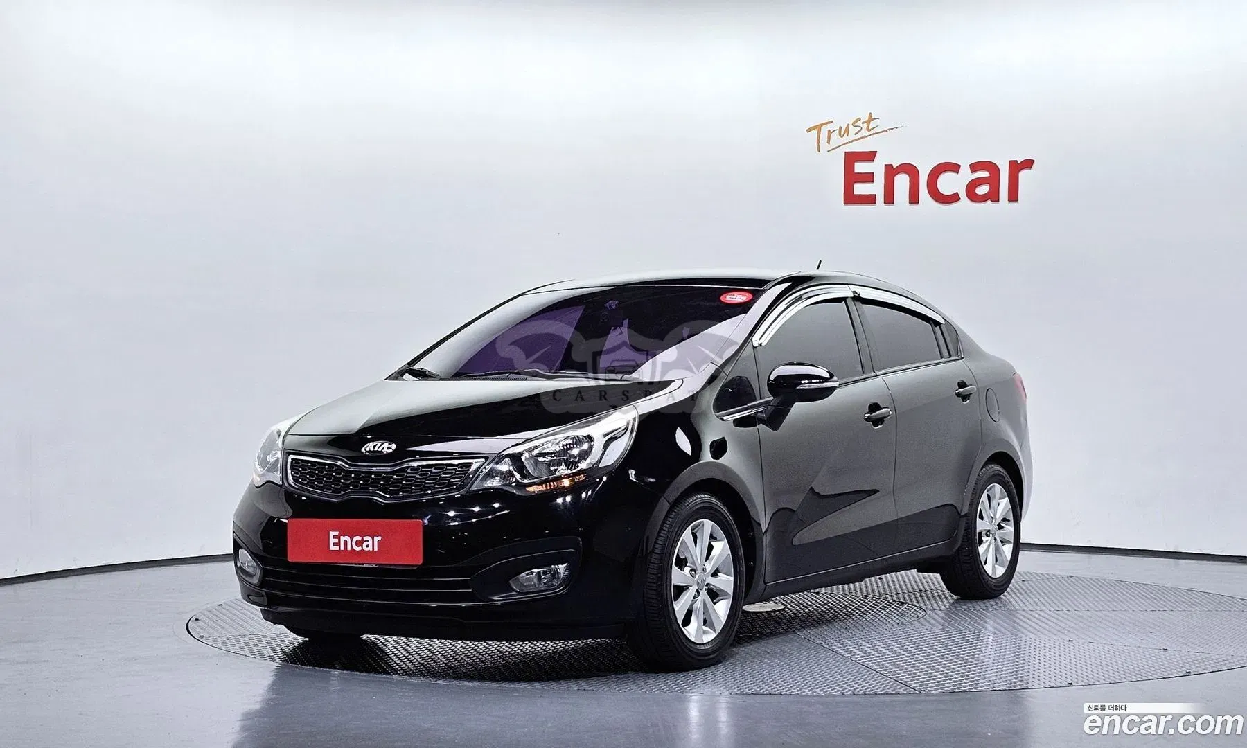 Kia Pride Deluxe 1.4 MPI Sedan 2014