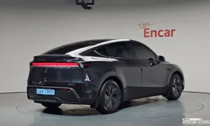 Tesla Model y RWD 2025