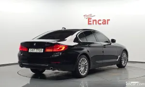 Bmw 5-series 520i Luxury 2019