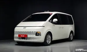 Hyundai Staria Modern 4WD Tourer 9-Seater 2021