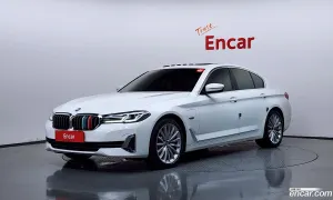Bmw 5-series 530e Luxury 2022