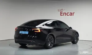 Tesla Model 3 RWD 2025
