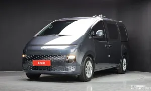 Hyundai Staria Modern Cargo 3-Seater 2024