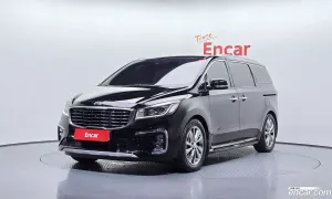 Kia Canival President Gasoline 7-Seater Limousine 2018