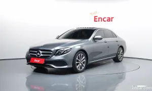 Mercedes-benz E-class E300 4MATIC Avnatgarde 2019