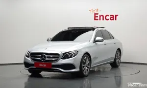 Mercedes-benz E-class E300 4MATIC Avnatgarde 2018