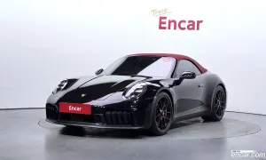 Porsche 911 Carrera 4 GTS Cabriolet 2025
