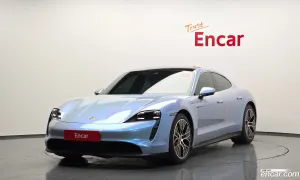 Porsche Taycan 4S 2021