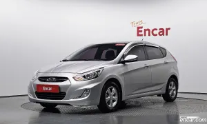 Hyundai Accent WIT 1.4 VVT Premier 2012