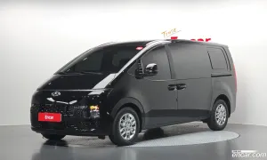 Hyundai Staria Modern Cargo 5-Seater 2023