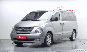 Hyundai Starex CVX Luxury 11-Seater Wagon 2012