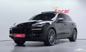 Porsche Cayenne 4.0 Turbo 2022