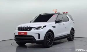 Land rover Discovery D250 SE 2023