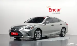 Lexus Es Luxury Plus 2023