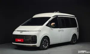 Hyundai Staria Prestige Camper 4Seater 4WD Camper 2023
