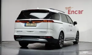 Kia Canival Gasoline 7-Seater Signature 2021