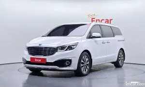 Kia Canival 9-seater Luxury 2017