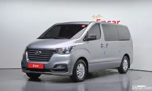 Hyundai Starex Modern Van 5-Seater 2019