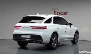 Genesis Gv70 2.5T Gasoline 2WD 2024