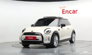 Mini Cooper Third Generation Classic Plus Launch Pack 2021