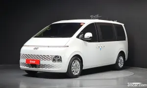 Hyundai Staria Modern Cargo 3-Seater 2023