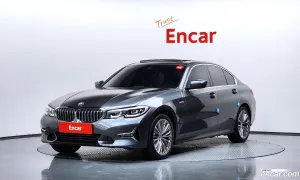 Bmw 3-series 330e Luxury 2020