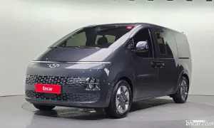 Hyundai Staria Modern Tourer 11-Seater 2021