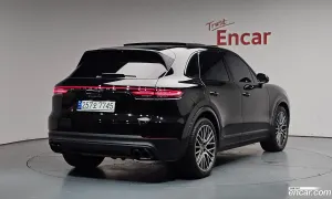Porsche Cayenne 3.0 PLATINUM EDITION 2023